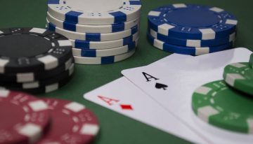 Online Poker: Fast way to Win Money
